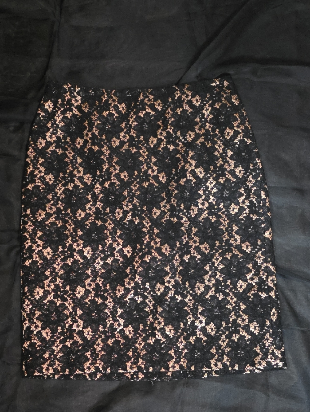 #218 Talbots Black Gold Metallic Lace Pencil Skirt 4P NWT Floral Lace Cocktail